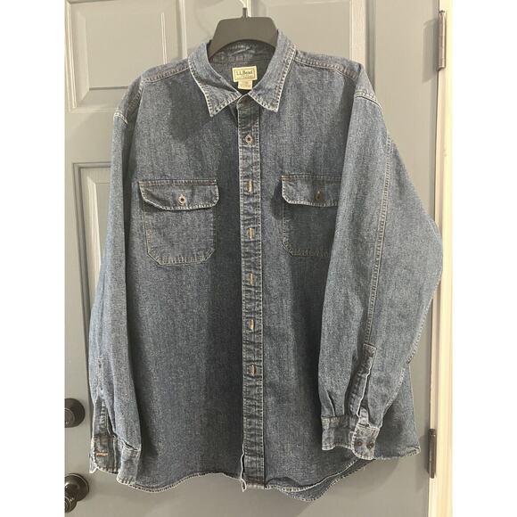 LL Bean Shirt Mens XL Blue Textured Denim Long Sleeve Button Up Metal Buttons - Picture 1 of 9